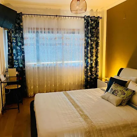 Eleon Quarto em Acomodações Particulares
